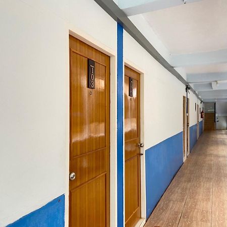 Ze Residence Ram Intra Бангкок Экстерьер фото